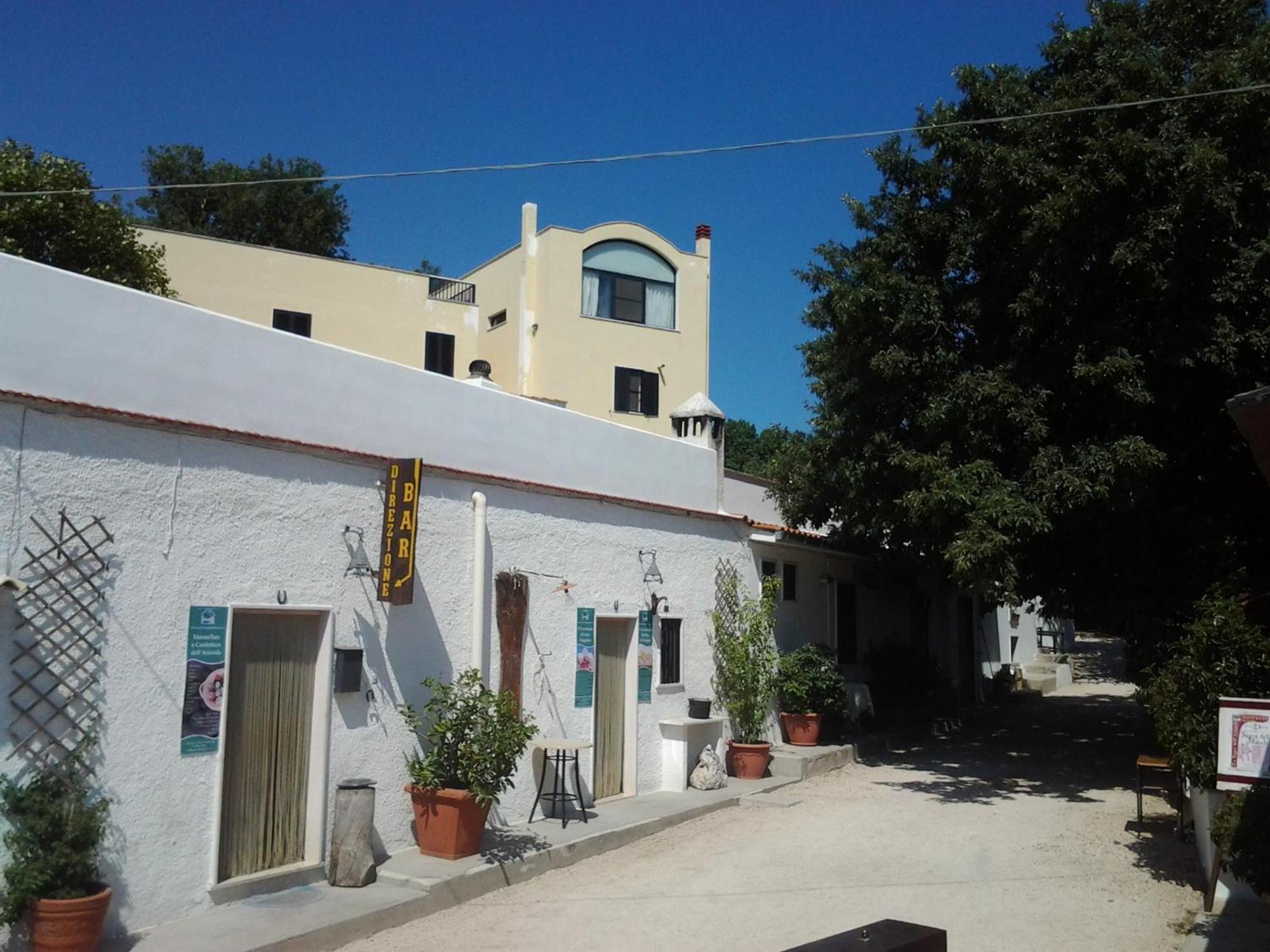 מאטינאטה Agriturismo Monte Sacro מראה חיצוני תמונה
